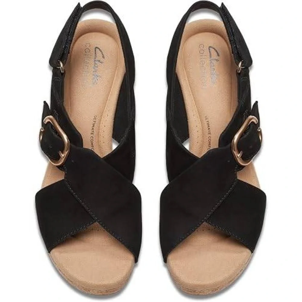 Clarks Giselle Dove Womens Sandals Black Nubuck Leather Wedge 9 Wide NWT